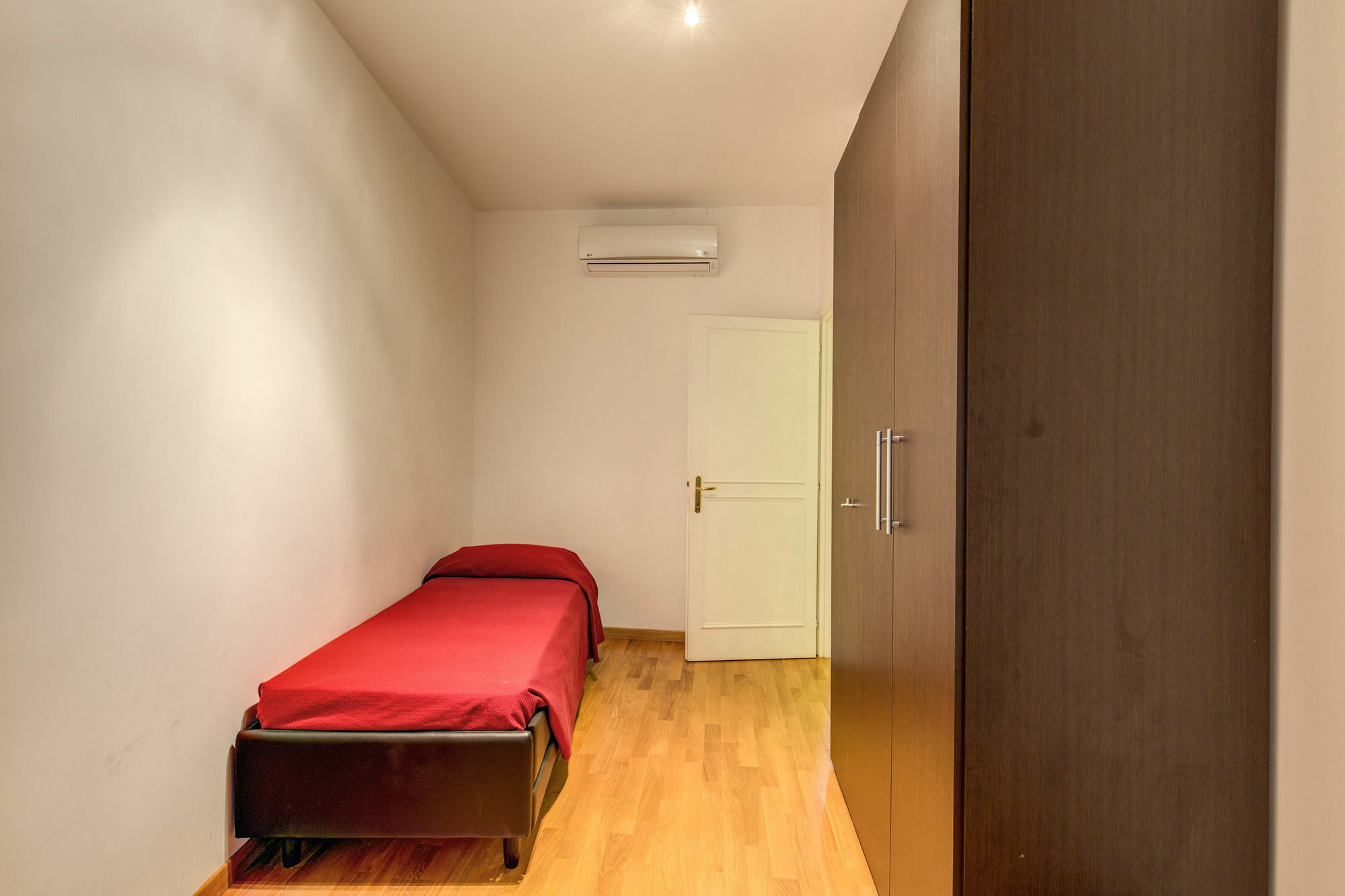 Apollo Apartments Colosseo Roma Exterior foto
